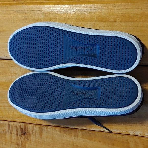 🌻WOMEN'S CLARKS LACE UP BLUE SHOES - Picture 7 of 8